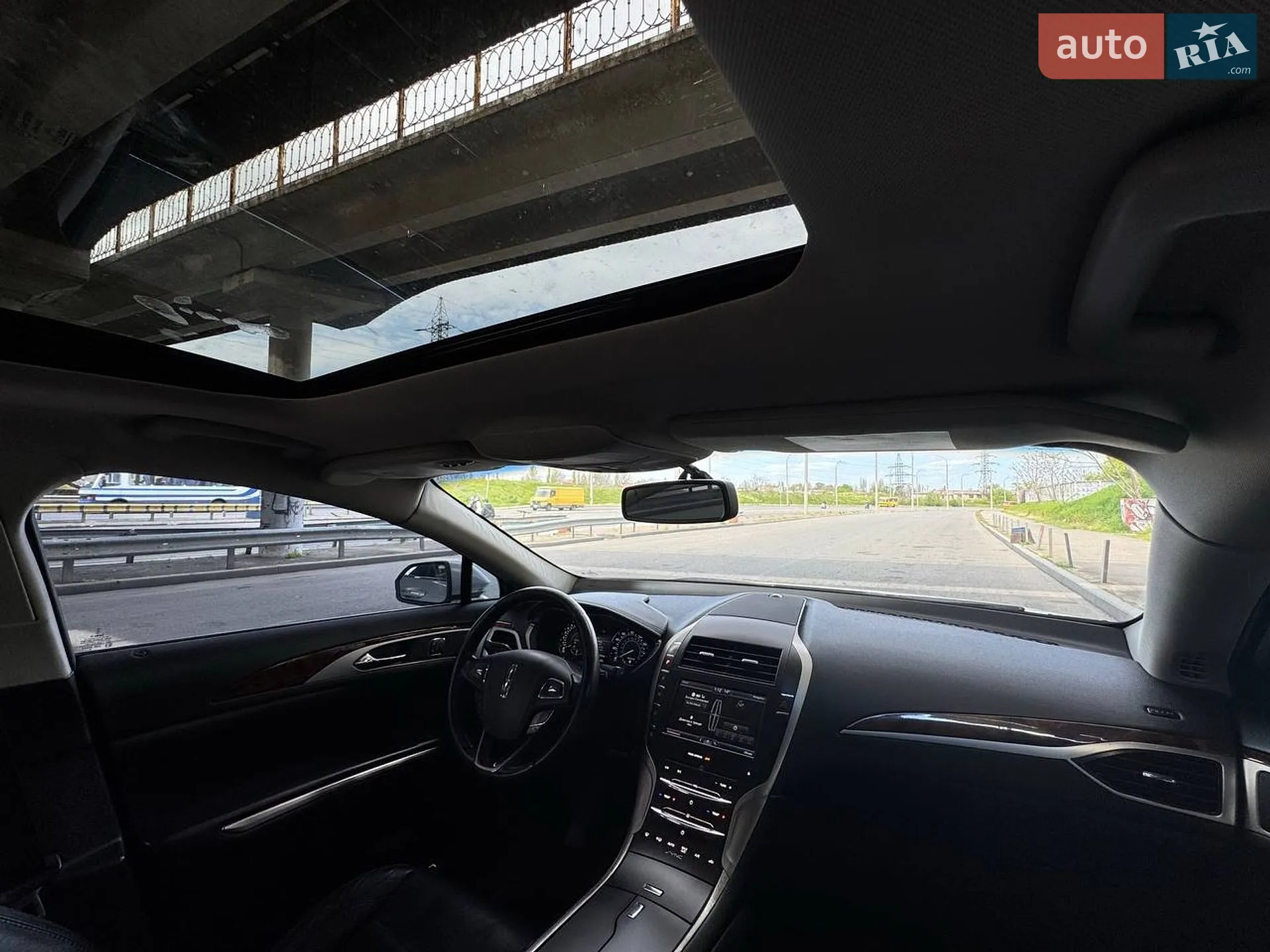 2015 Lincoln MKZ - мініатюра 25