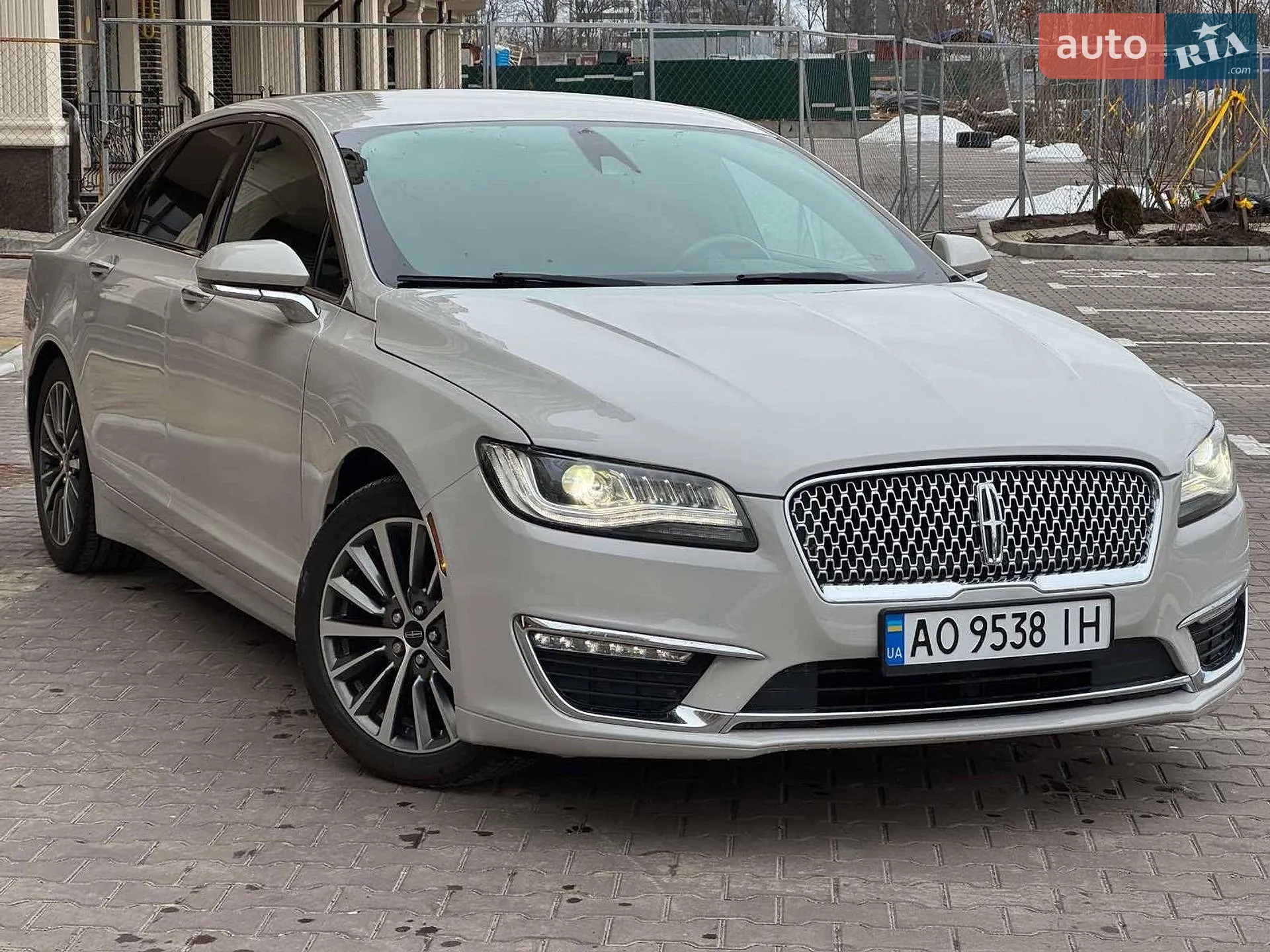 2019 Lincoln MKZ - мініатюра 4