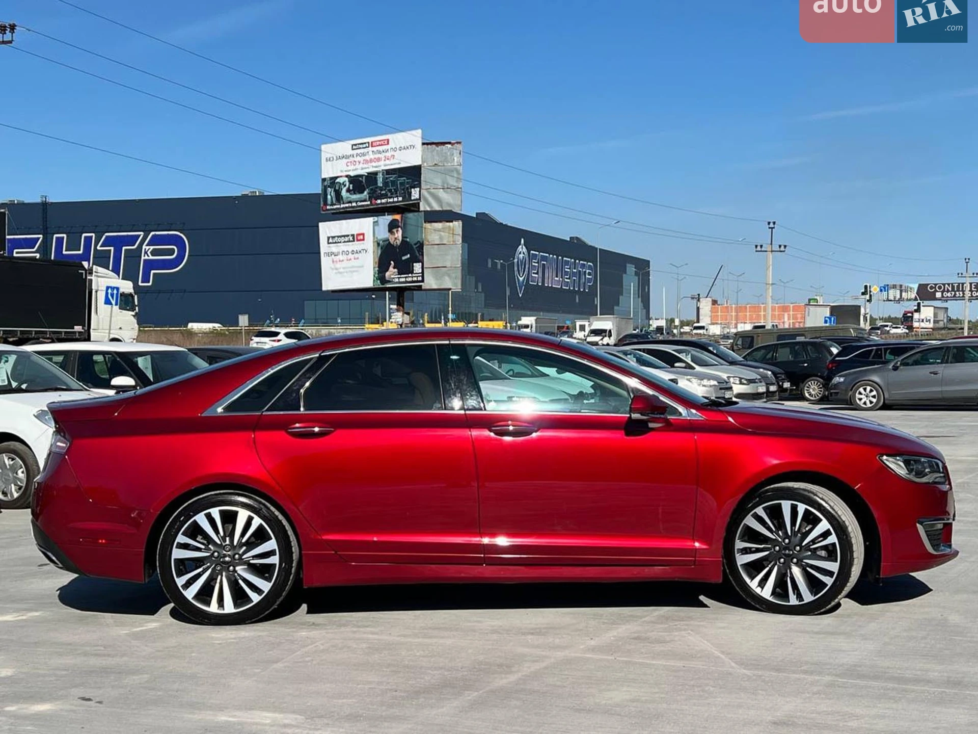 2017 Lincoln MKZ - мініатюра 11