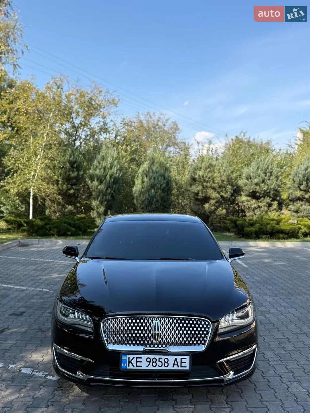 2016 Lincoln MKZ - мініатюра 2