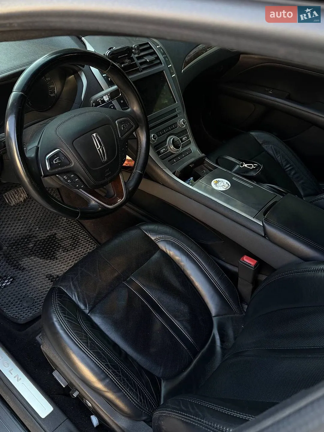 2016 Lincoln MKZ - мініатюра 14