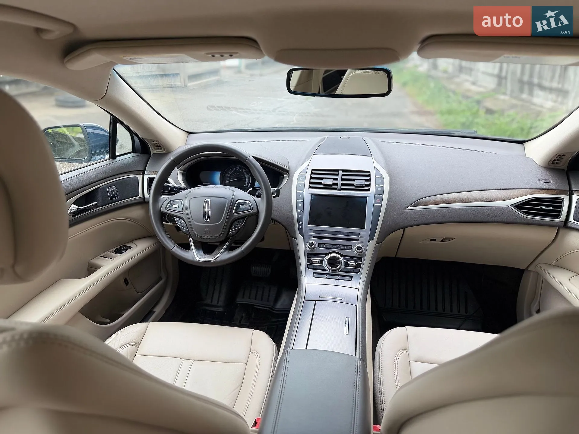 2017 Lincoln MKZ - мініатюра 11