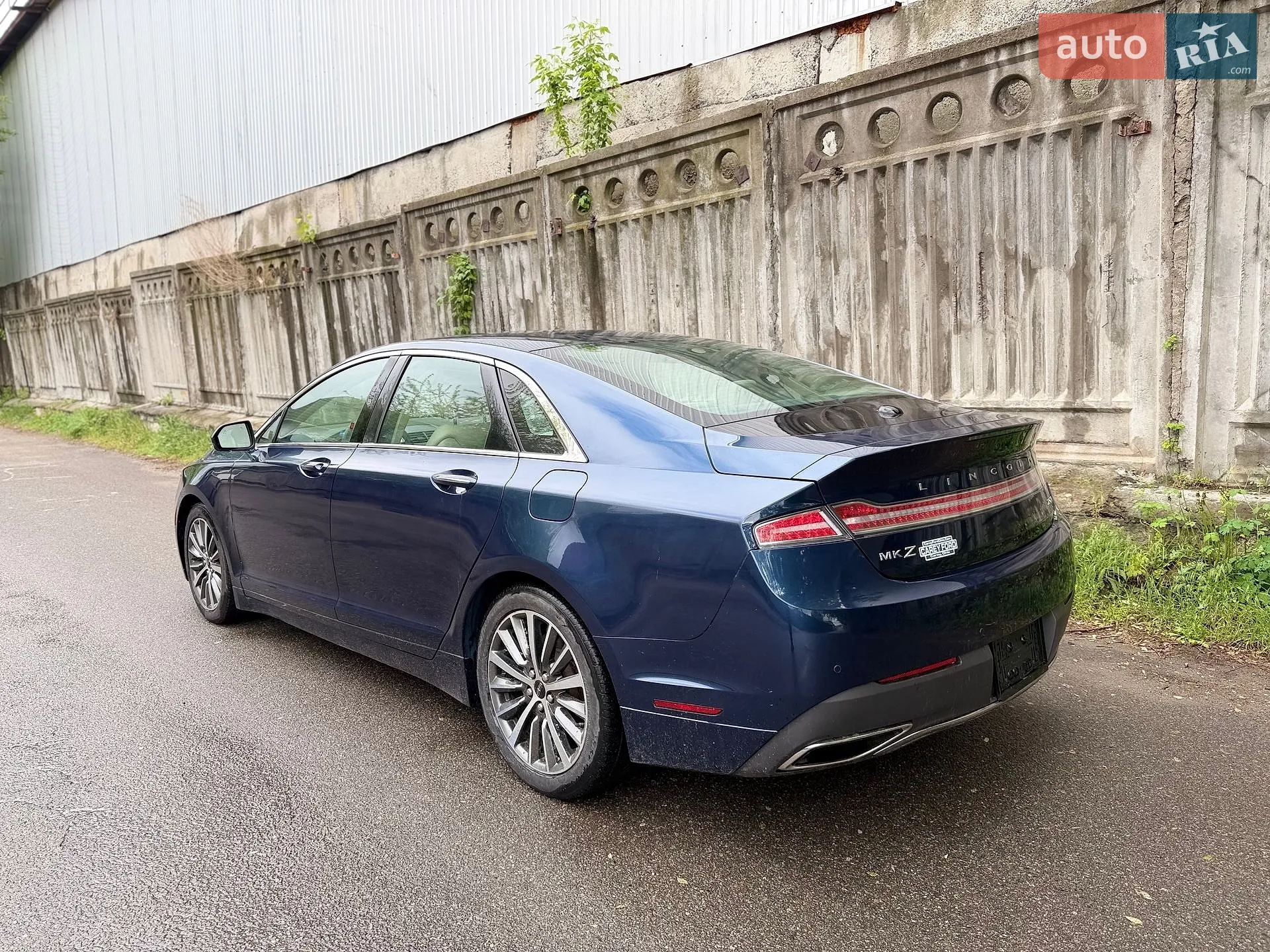 2017 Lincoln MKZ - мініатюра 20