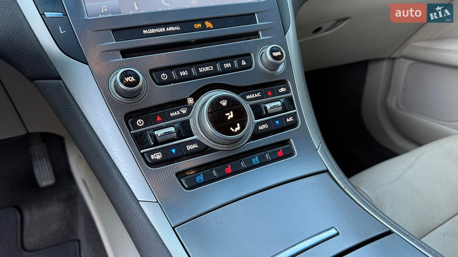 2017 Lincoln MKZ - мініатюра 17