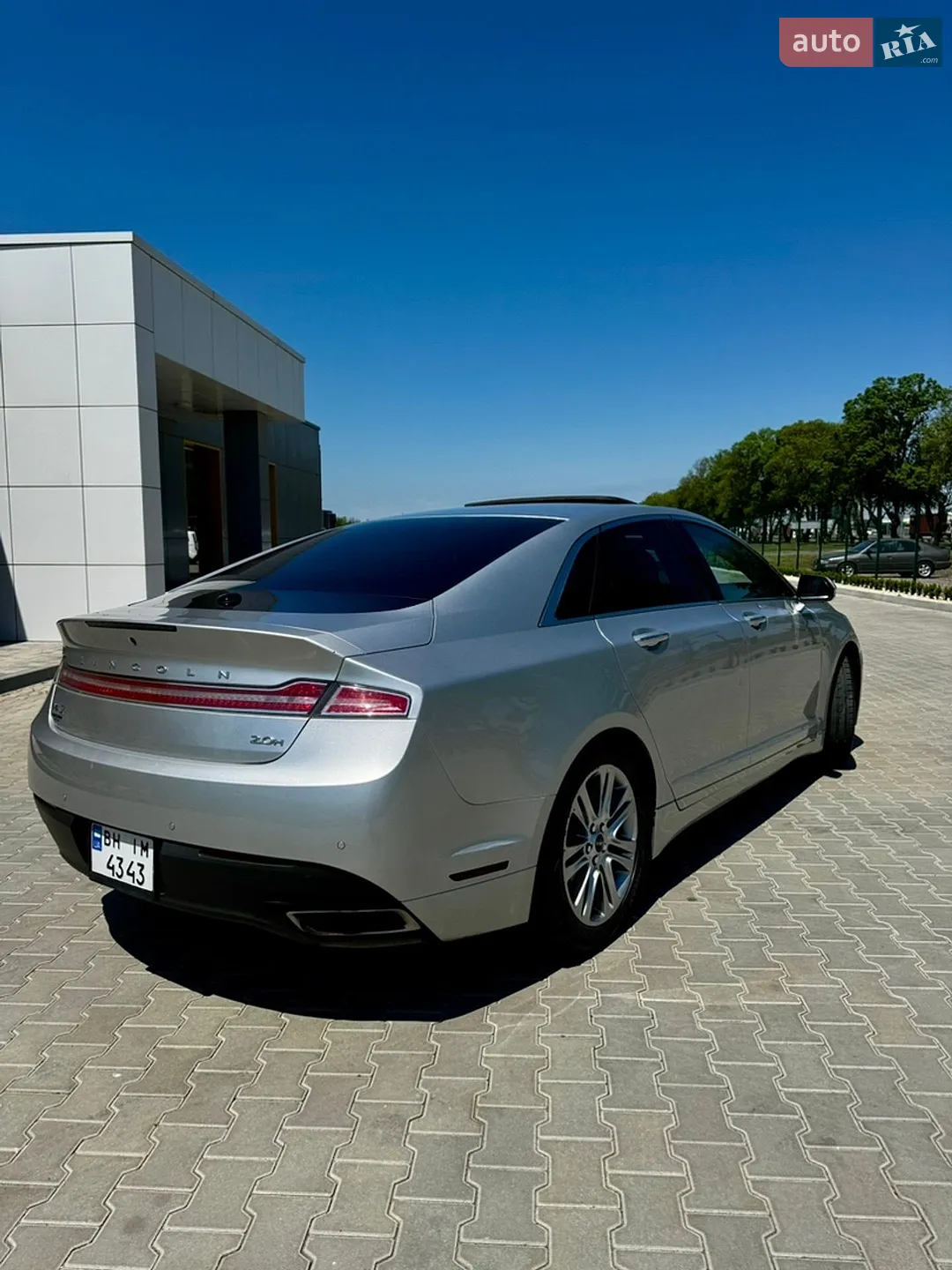 2014 Lincoln MKZ - мініатюра 7