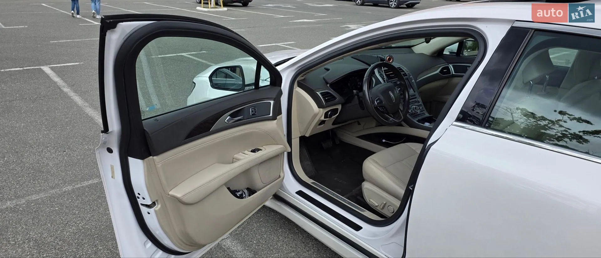 2016 Lincoln MKZ - мініатюра 10