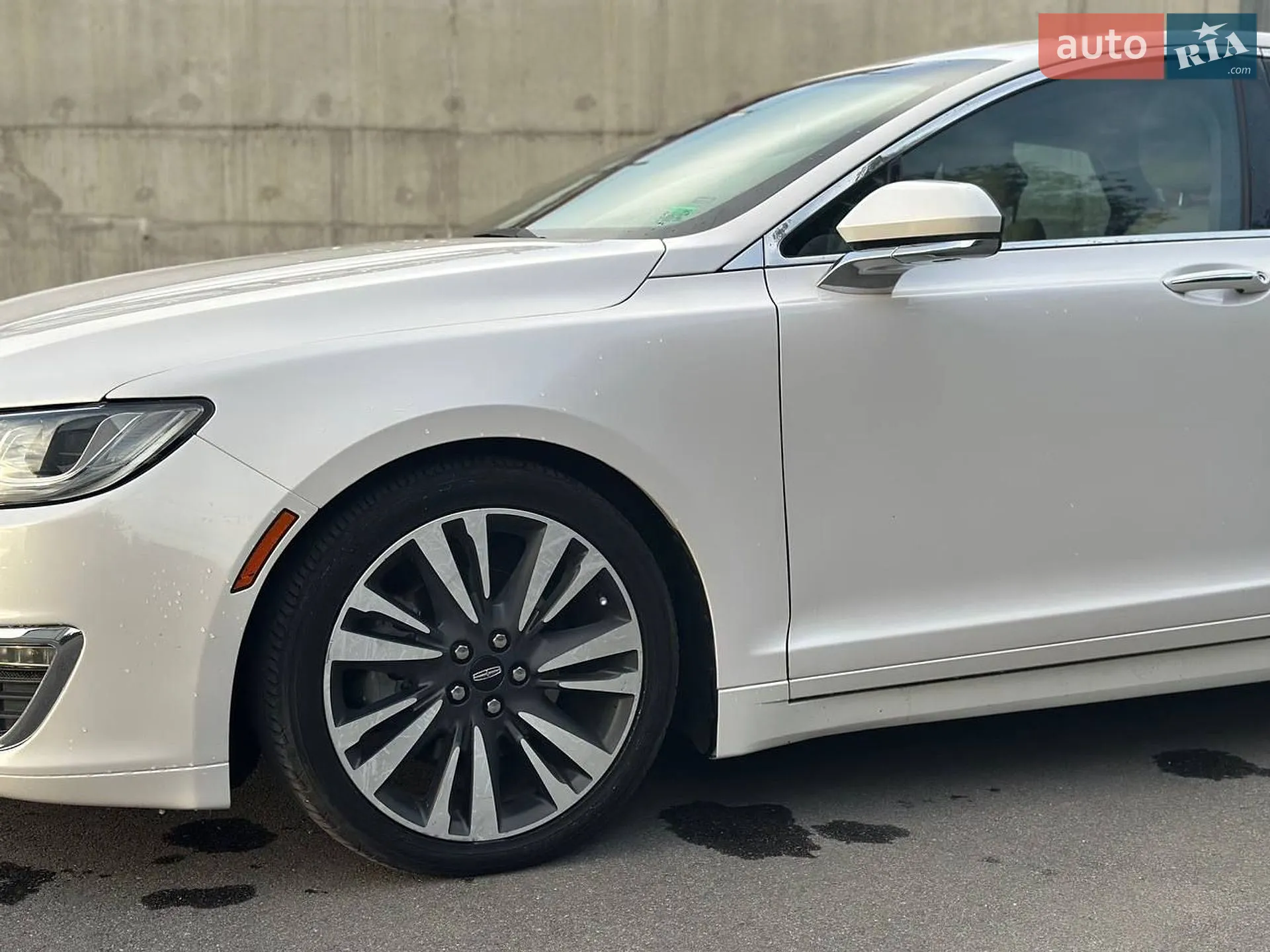 2017 Lincoln MKZ - мініатюра 9