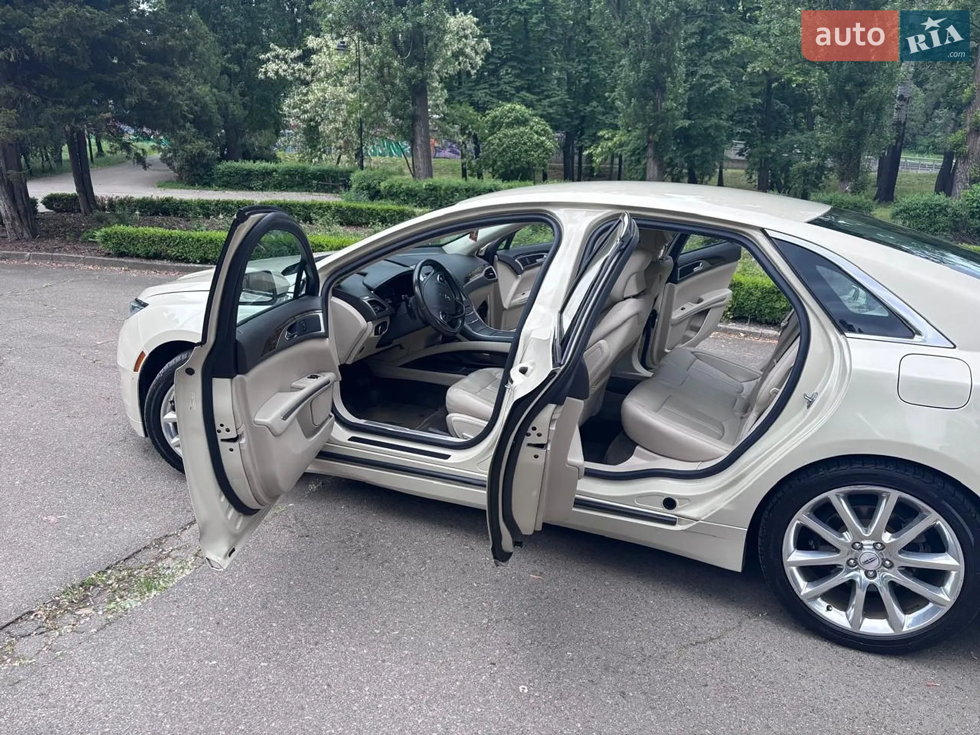 2015 Lincoln MKZ - мініатюра 5
