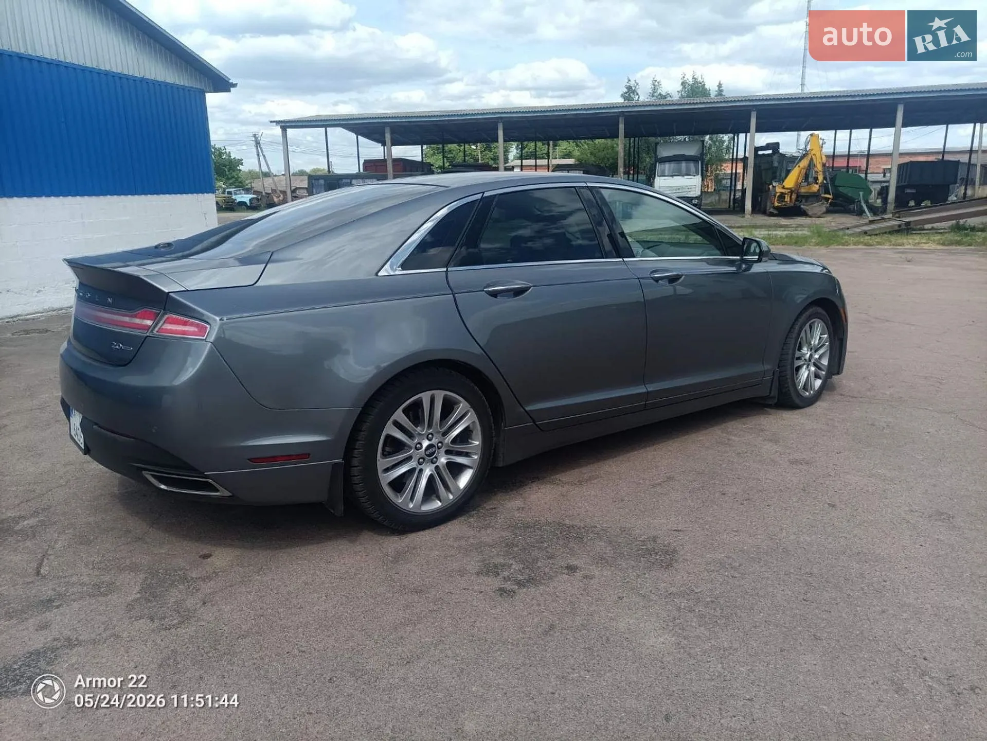 2014 Lincoln MKZ - мініатюра 3