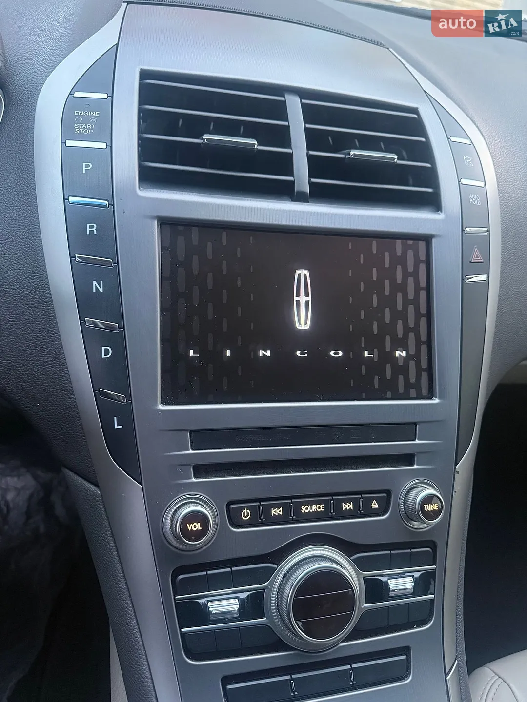 2016 Lincoln MKZ - мініатюра 7