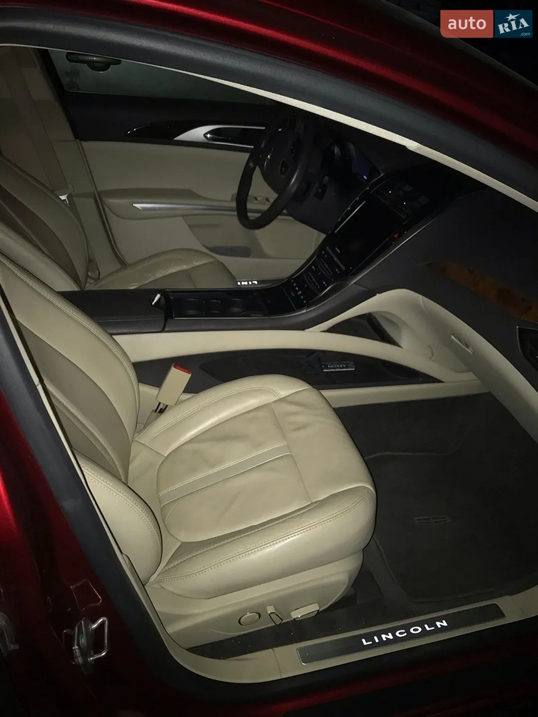 2013 Lincoln MKZ - мініатюра 13