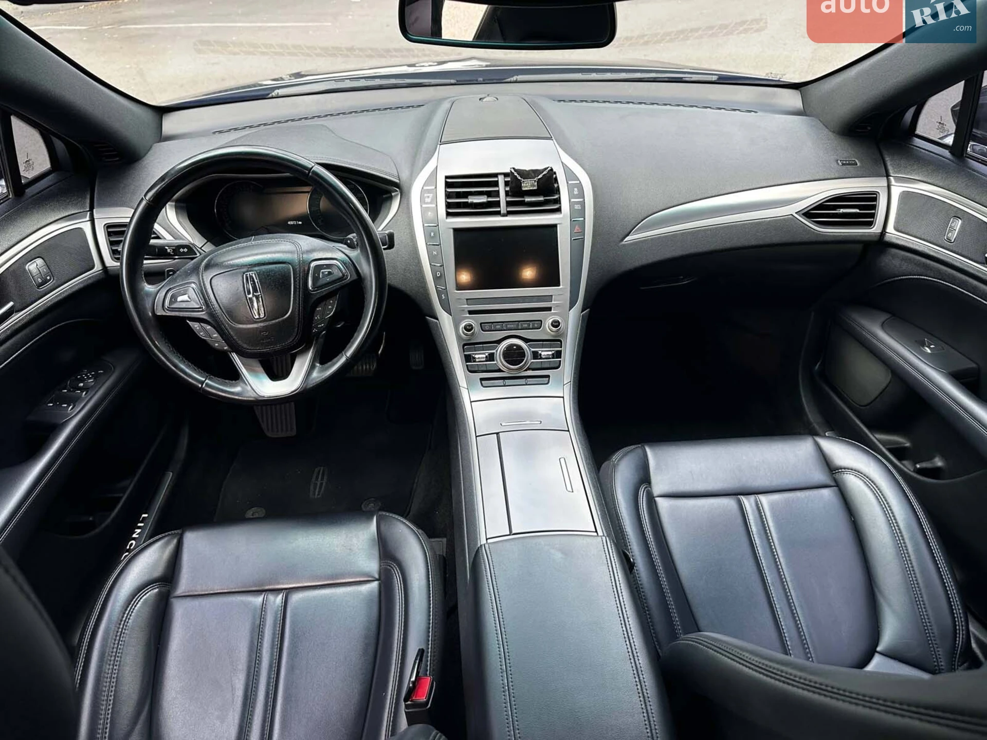 2018 Lincoln MKZ - мініатюра 19