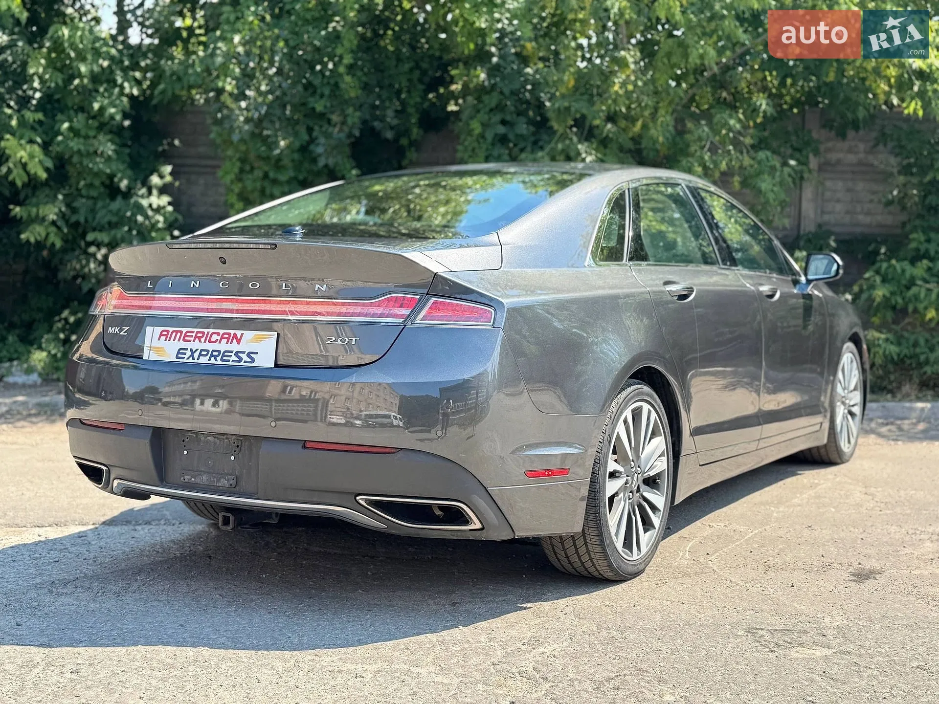 2016 Lincoln MKZ - мініатюра 9