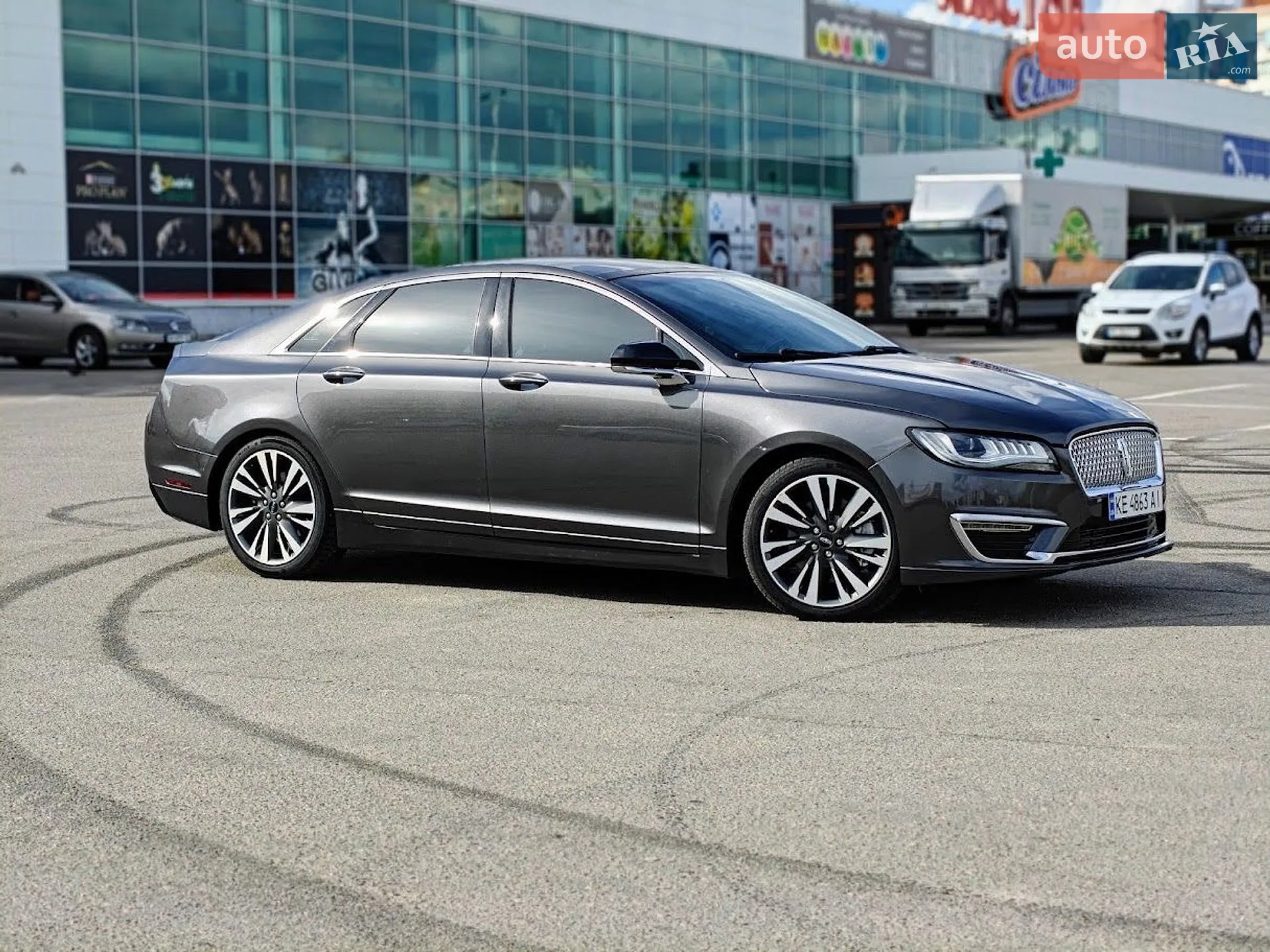 2016 Lincoln MKZ - мініатюра 4