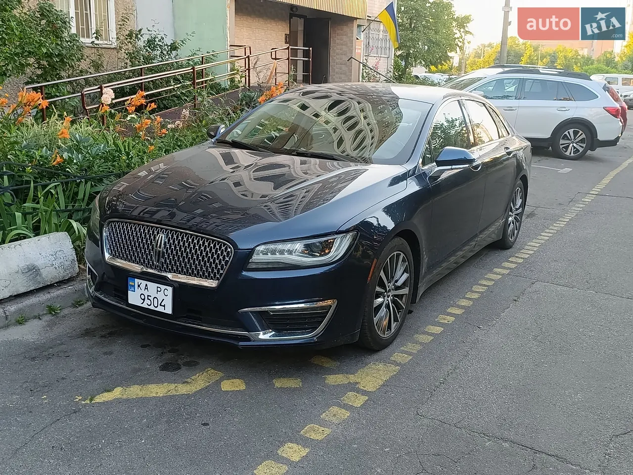 2016 Lincoln MKZ - мініатюра 12