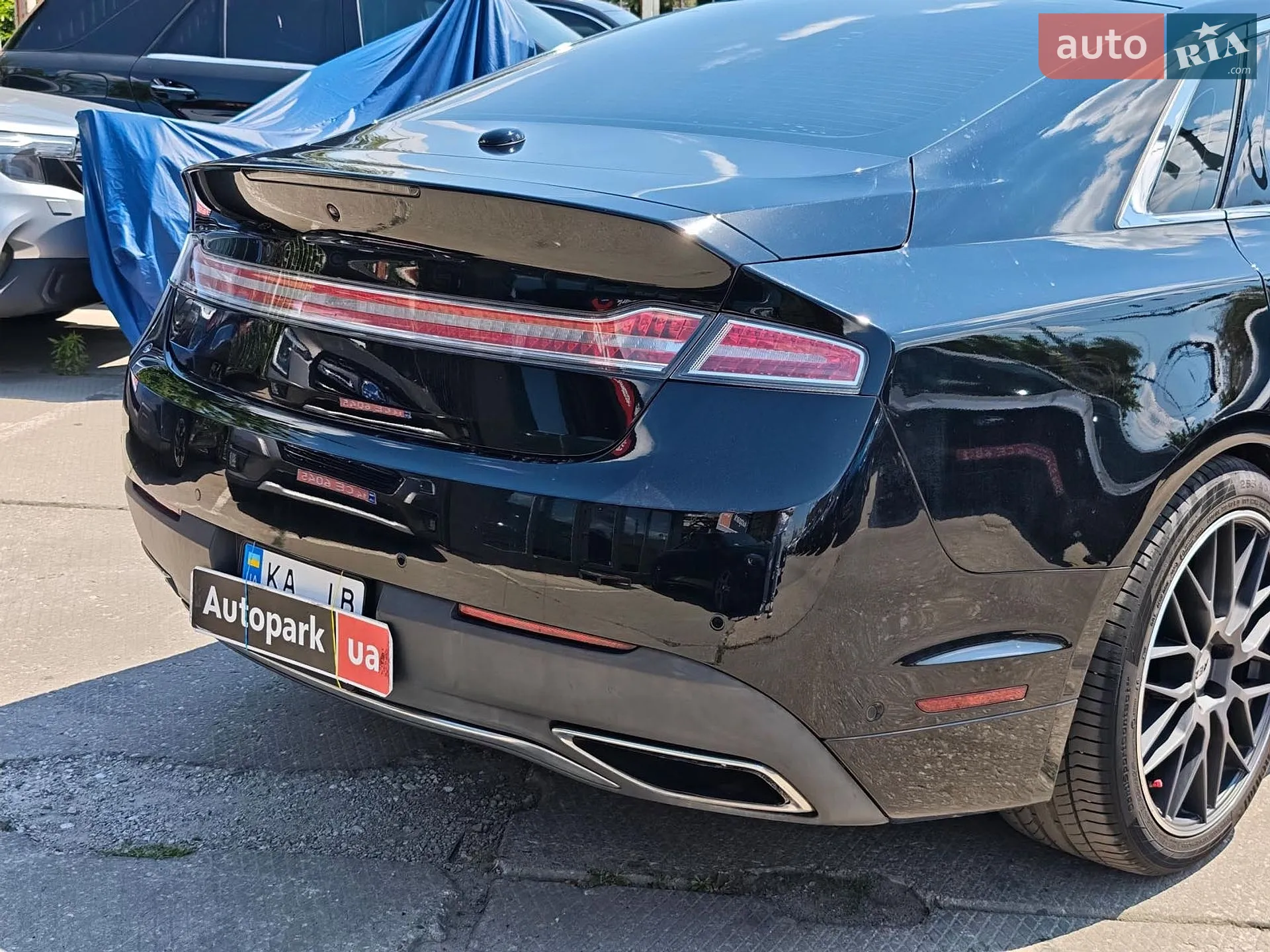 2016 Lincoln MKZ - мініатюра 14