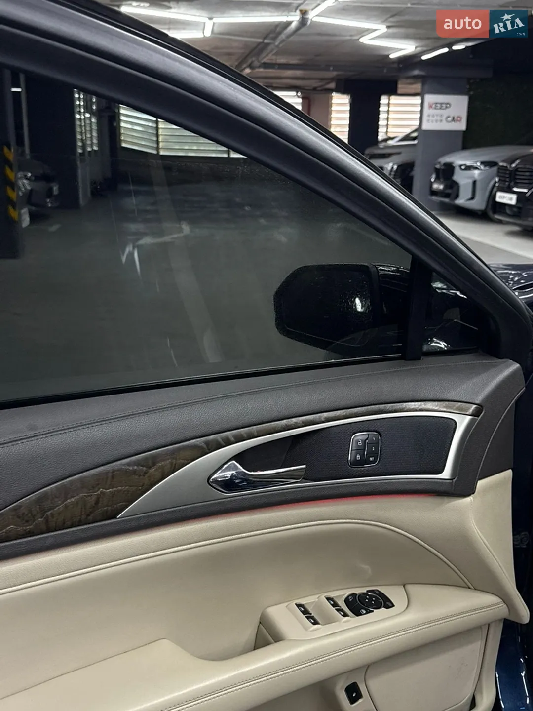 2016 Lincoln MKZ - мініатюра 13