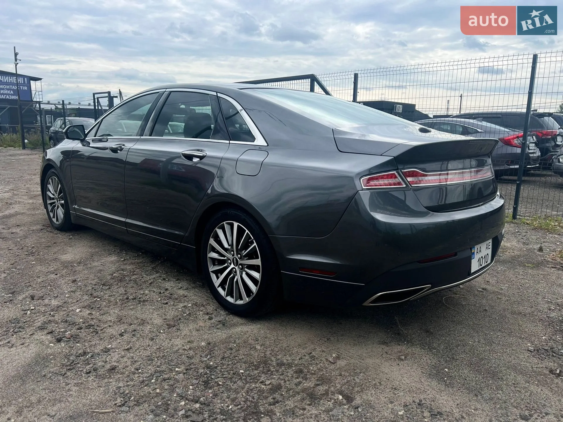 2016 Lincoln MKZ - мініатюра 4