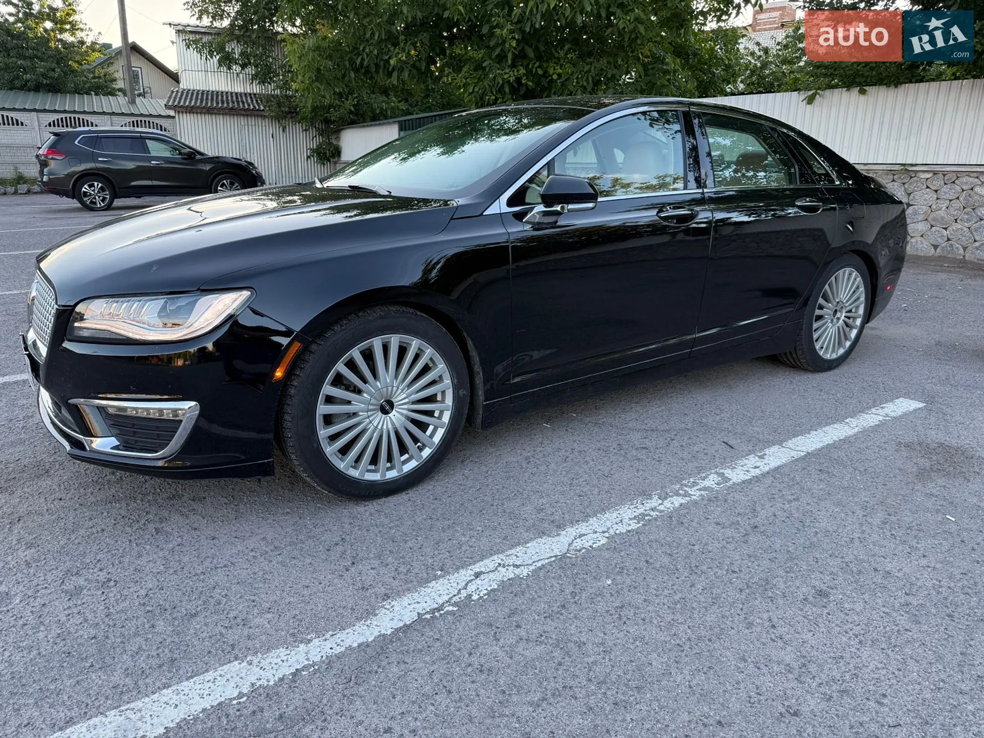 2016 Lincoln MKZ - мініатюра 3
