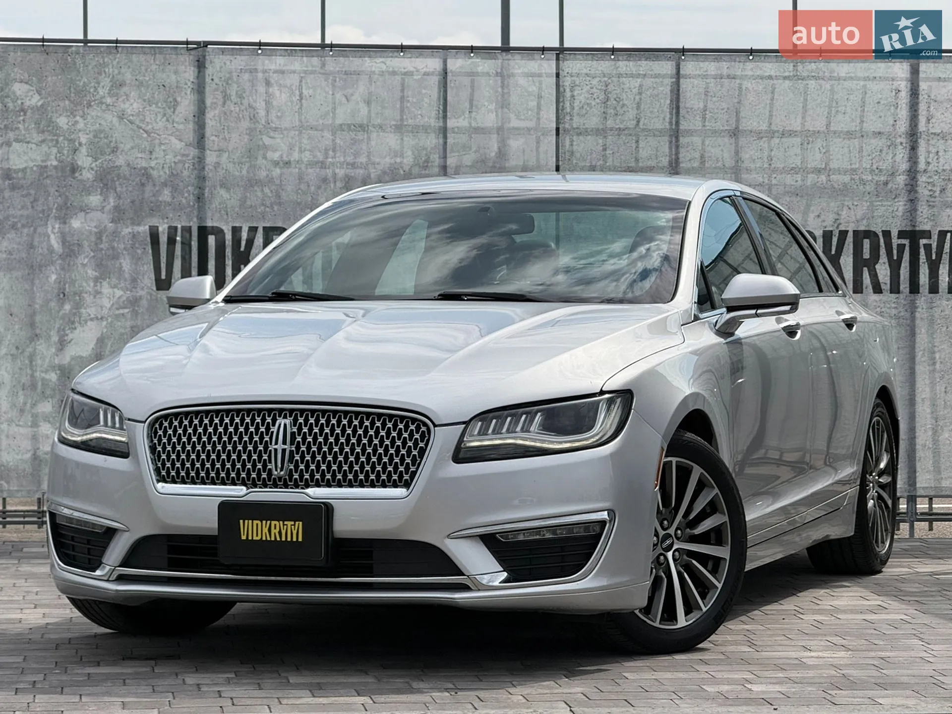 2016 Lincoln MKZ - фото 1