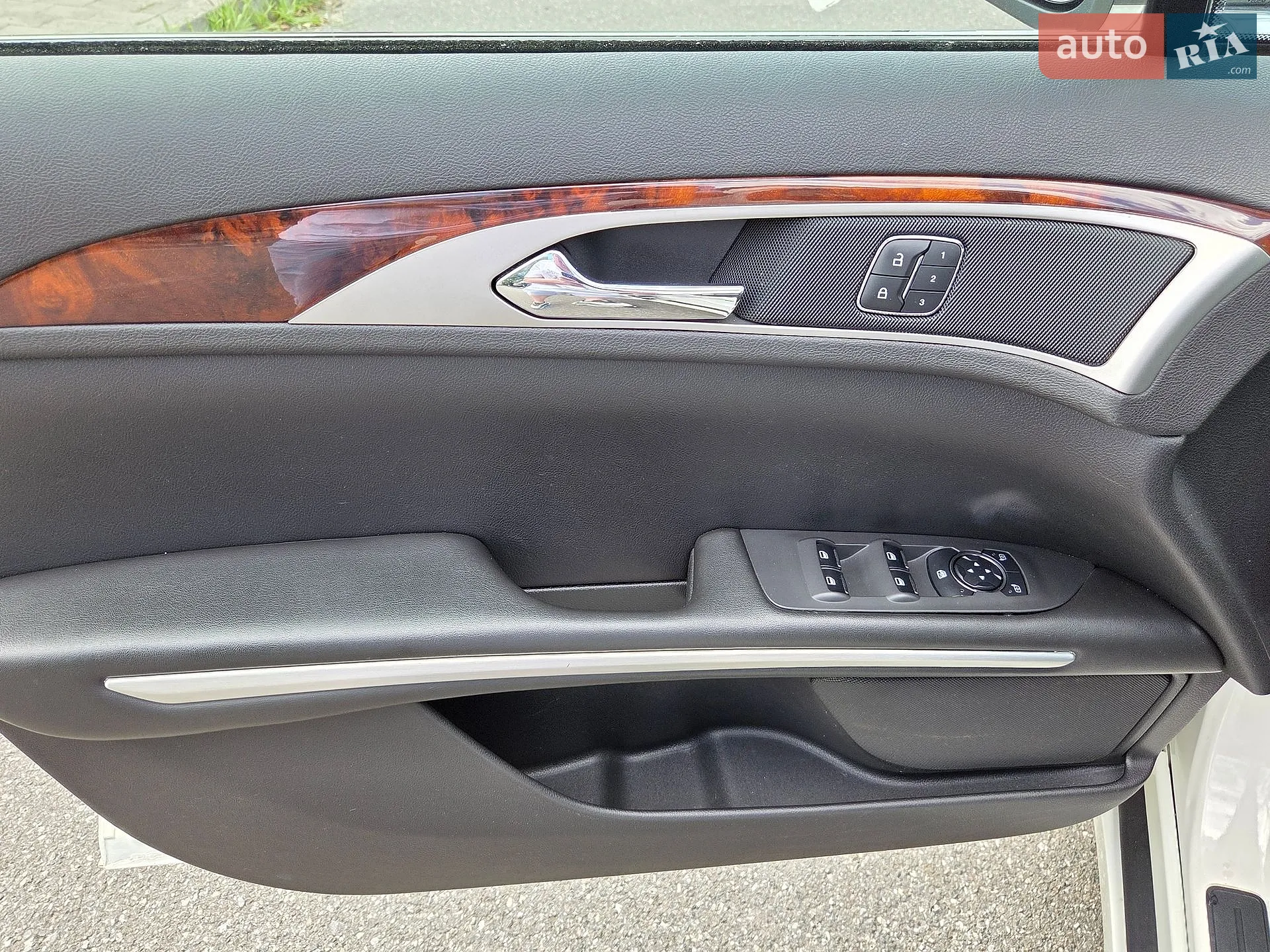 2013 Lincoln MKZ - мініатюра 49