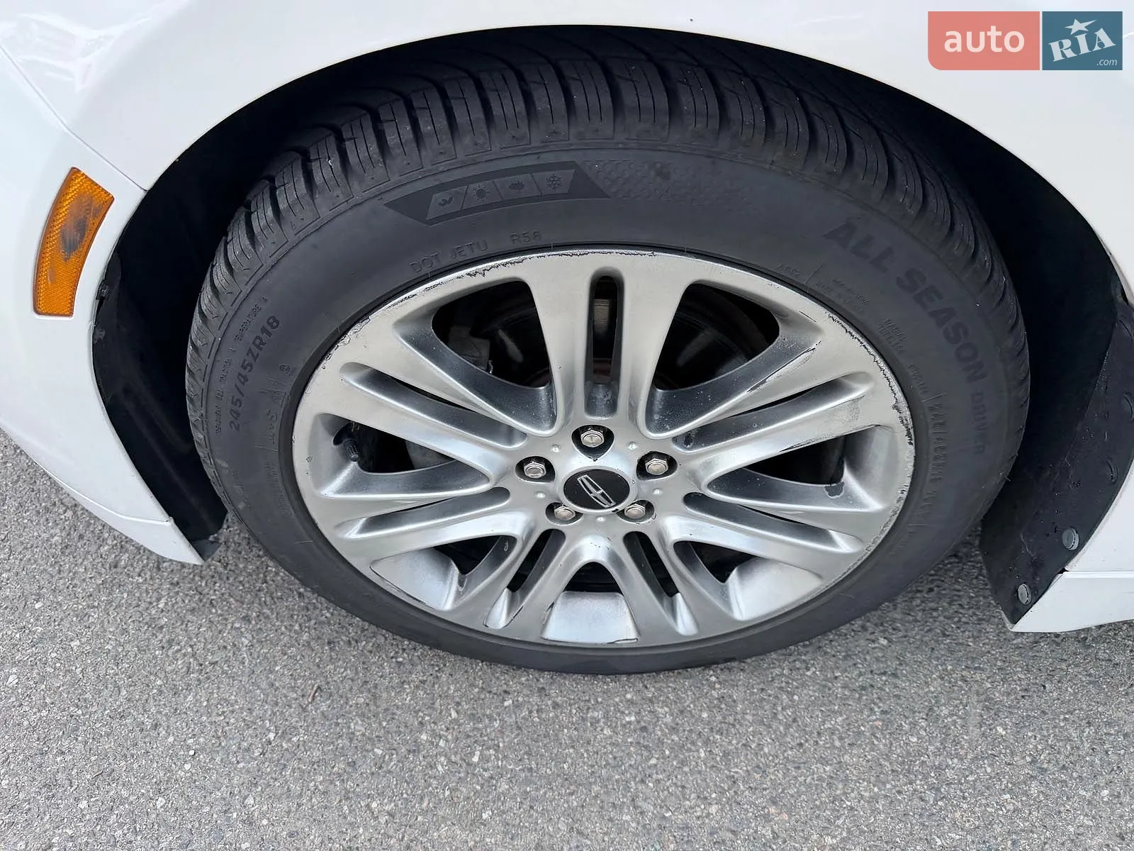 2014 Lincoln MKZ - мініатюра 10