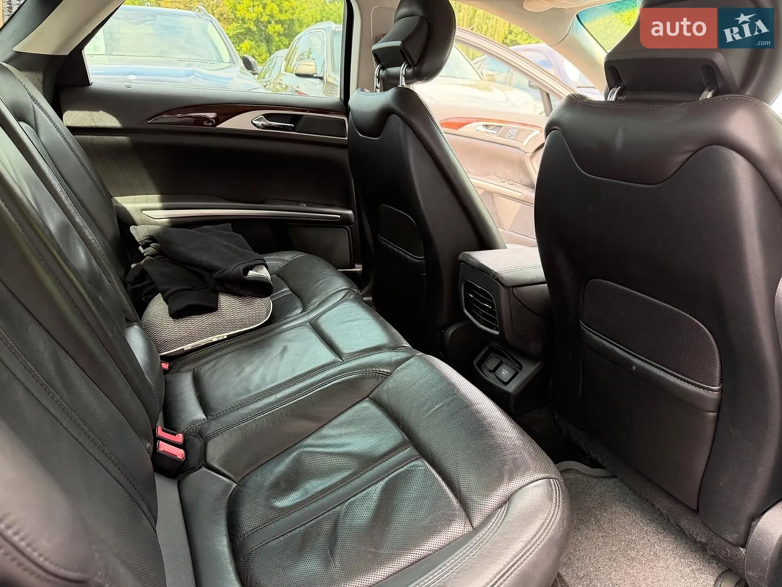 2014 Lincoln MKZ - мініатюра 20