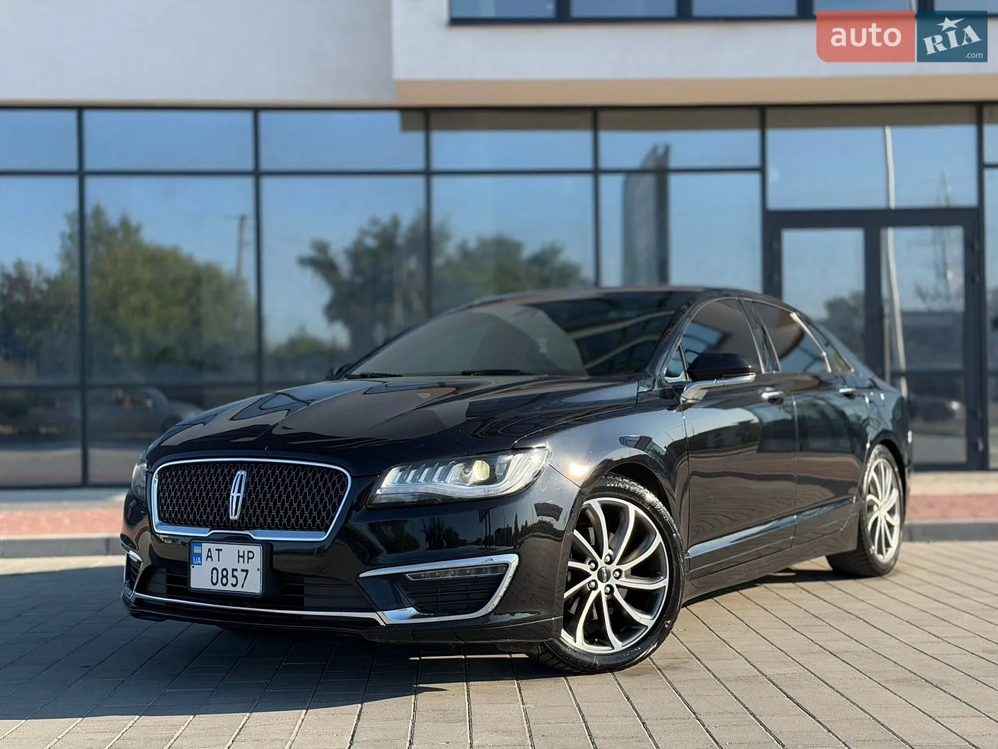 2019 Lincoln MKZ - фото 1