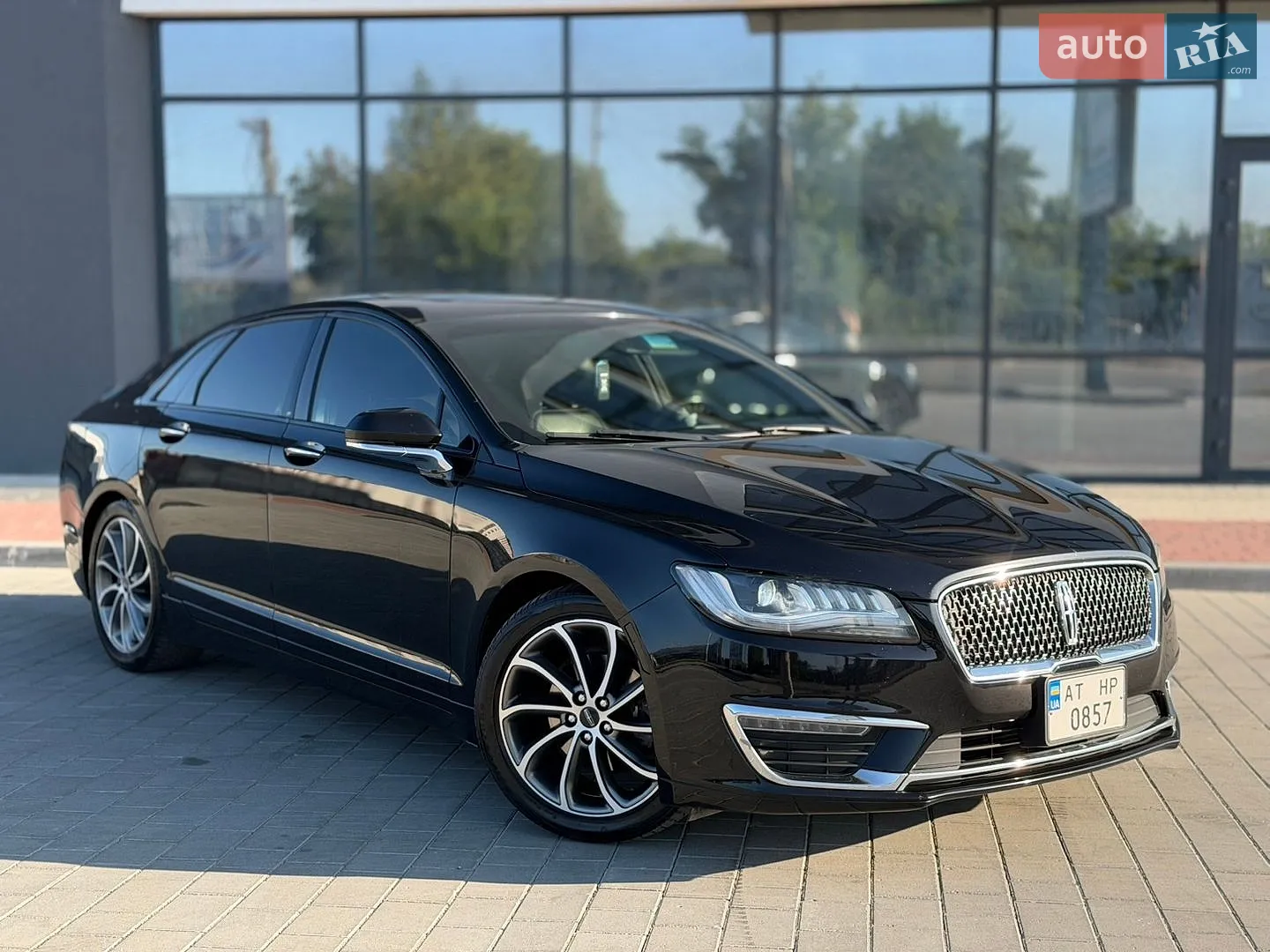 2019 Lincoln MKZ - мініатюра 4