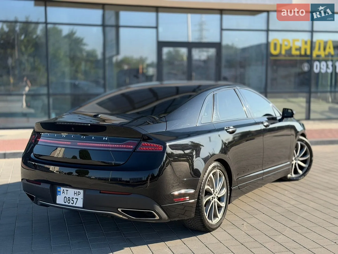 2019 Lincoln MKZ - мініатюра 9