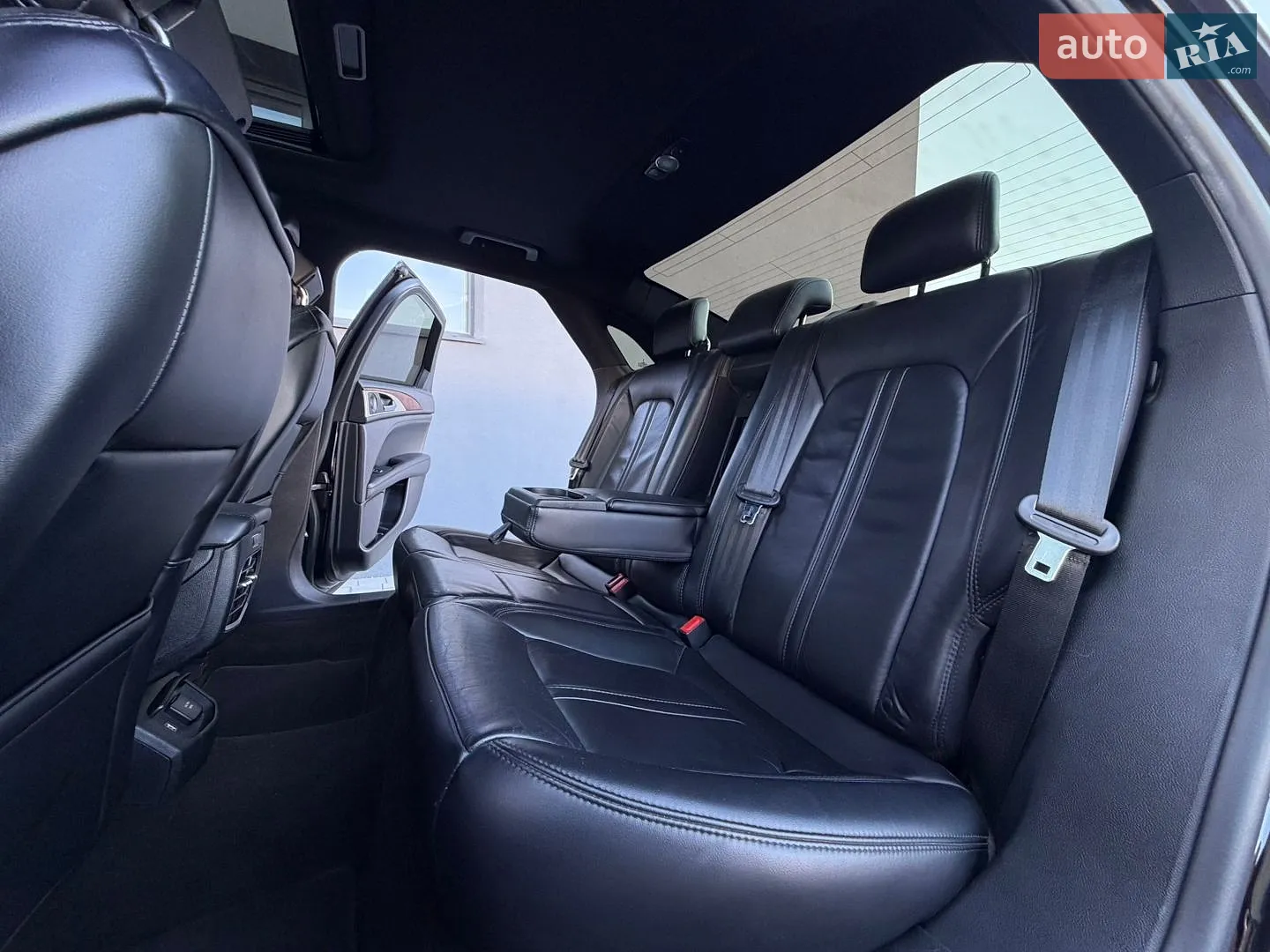 2019 Lincoln MKZ - мініатюра 21