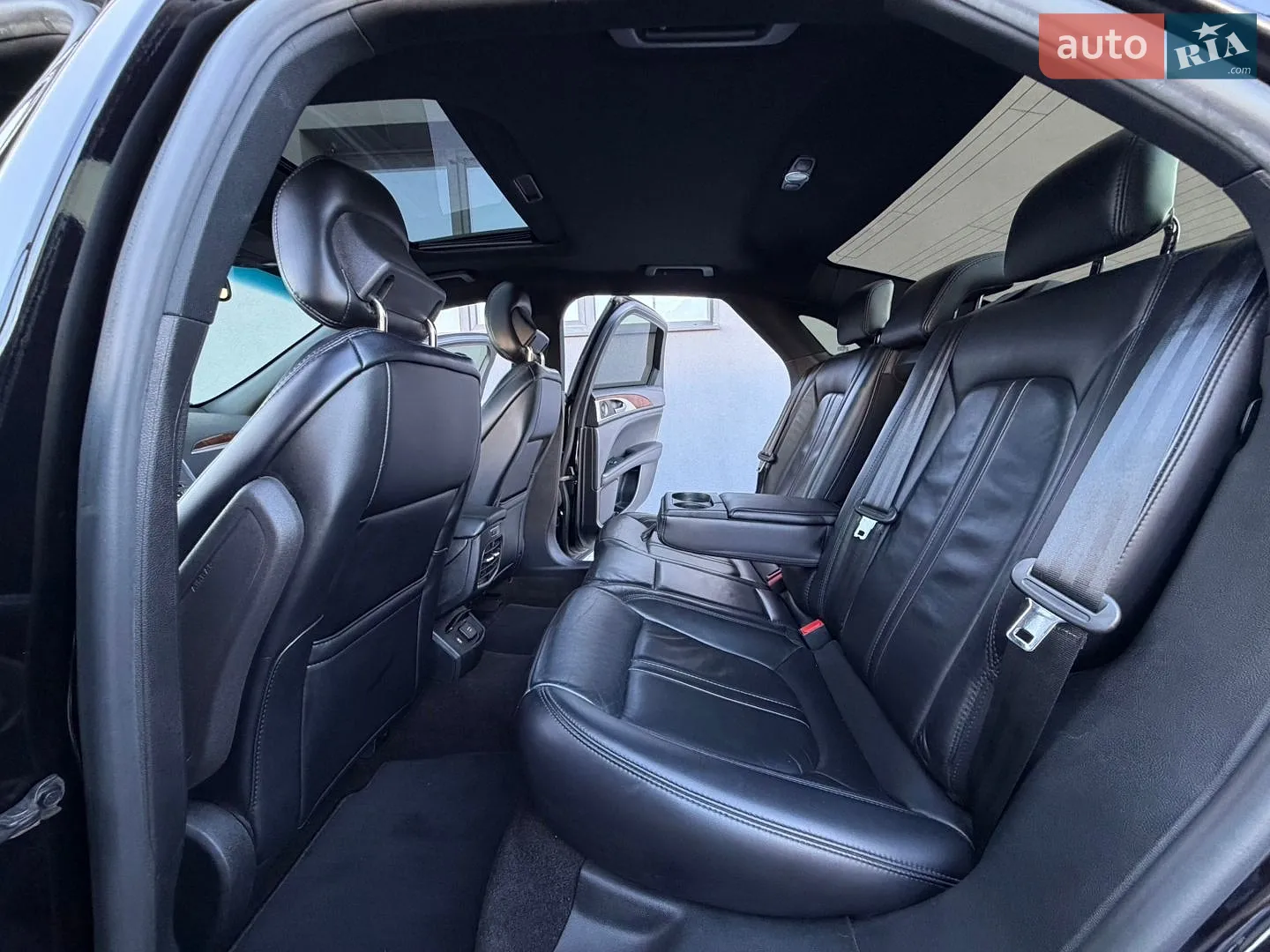 2019 Lincoln MKZ - мініатюра 20