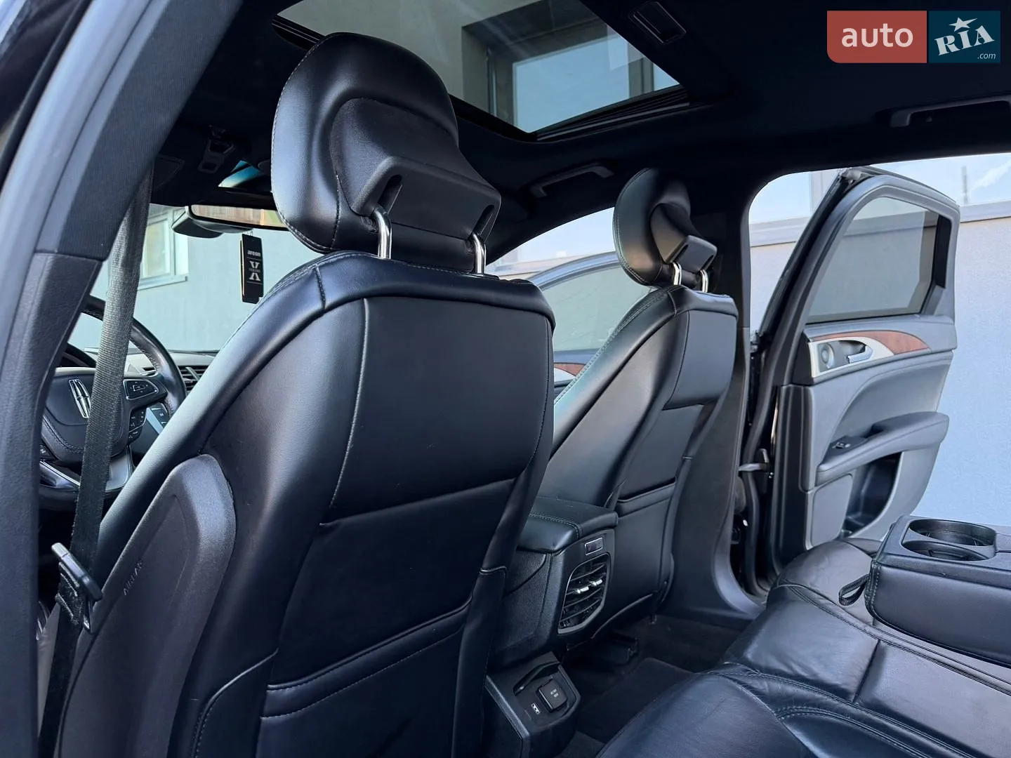 2019 Lincoln MKZ - мініатюра 23