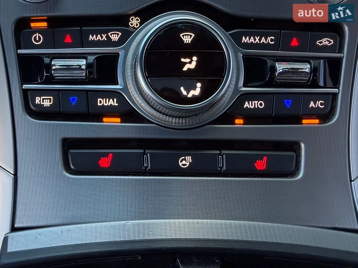 2019 Lincoln MKZ - мініатюра 34