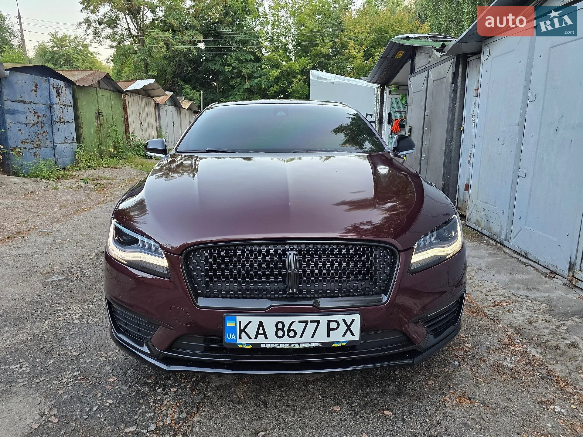 2016 Lincoln MKZ - мініатюра 2