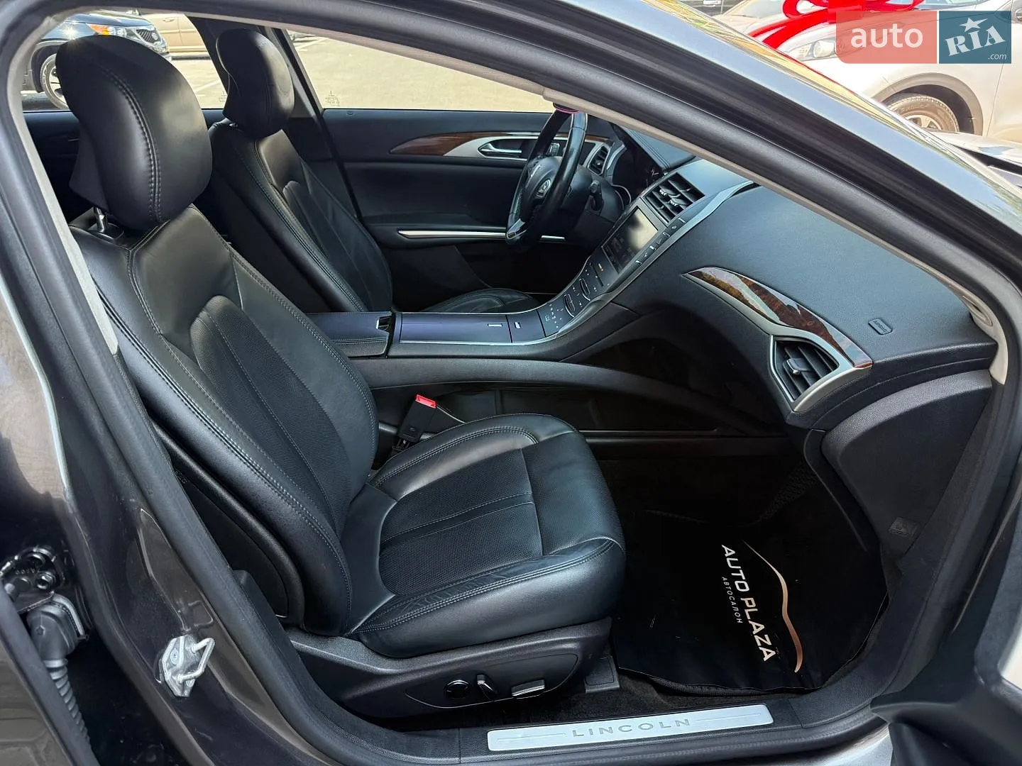 2014 Lincoln MKZ - мініатюра 26