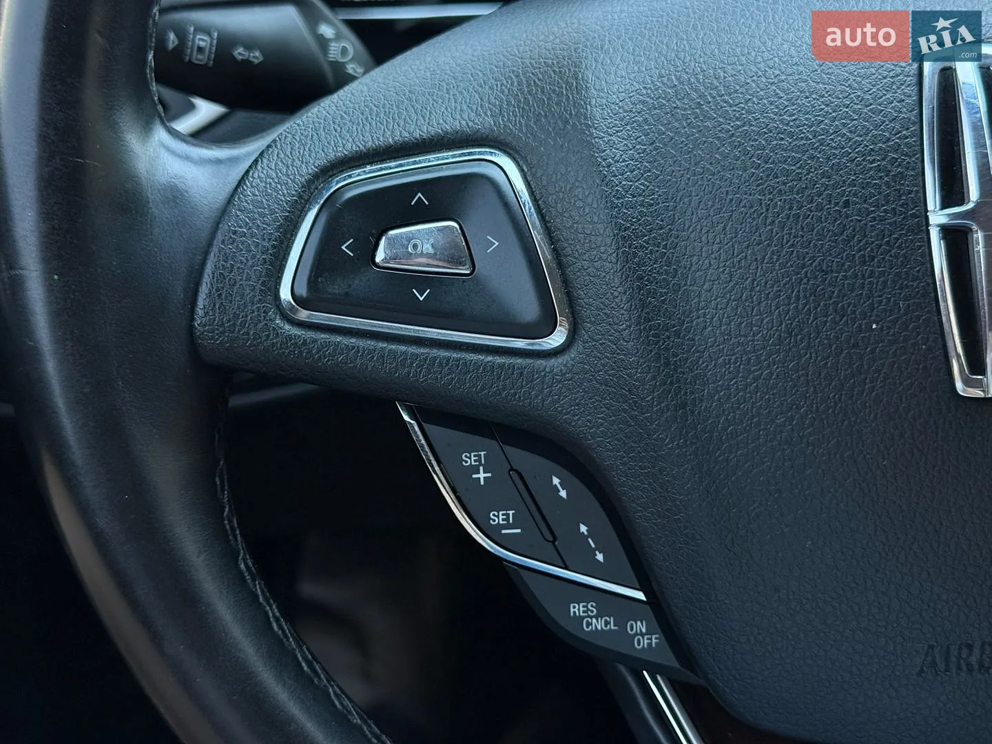 2014 Lincoln MKZ - мініатюра 42