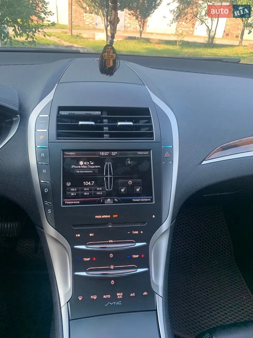 2015 Lincoln MKZ - мініатюра 2