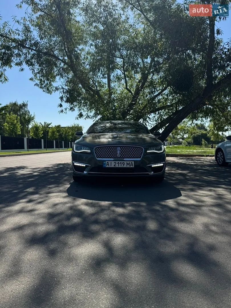 2016 Lincoln MKZ - мініатюра 2