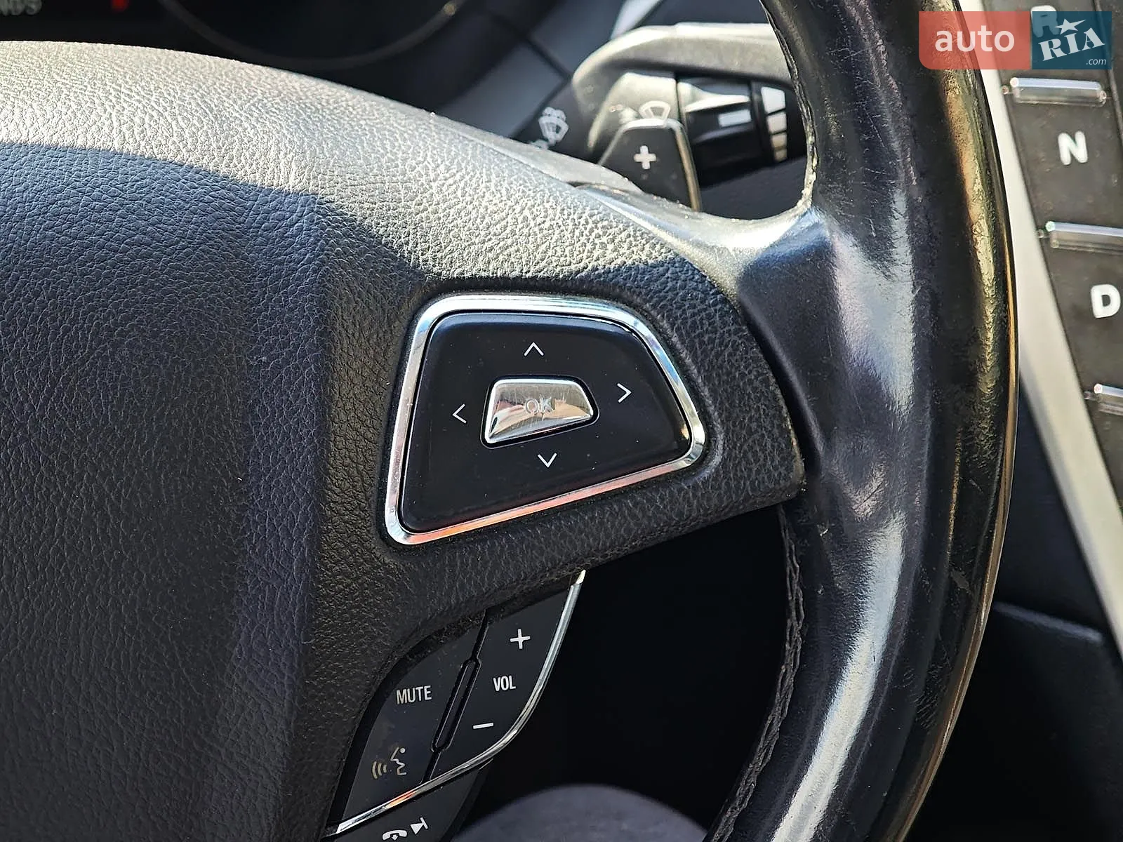2015 Lincoln MKZ - мініатюра 25