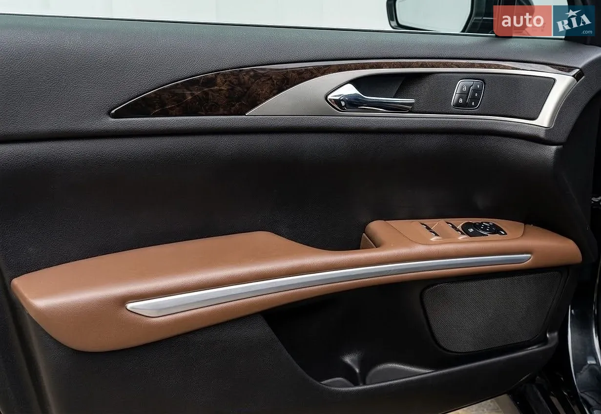 2013 Lincoln MKZ - мініатюра 10