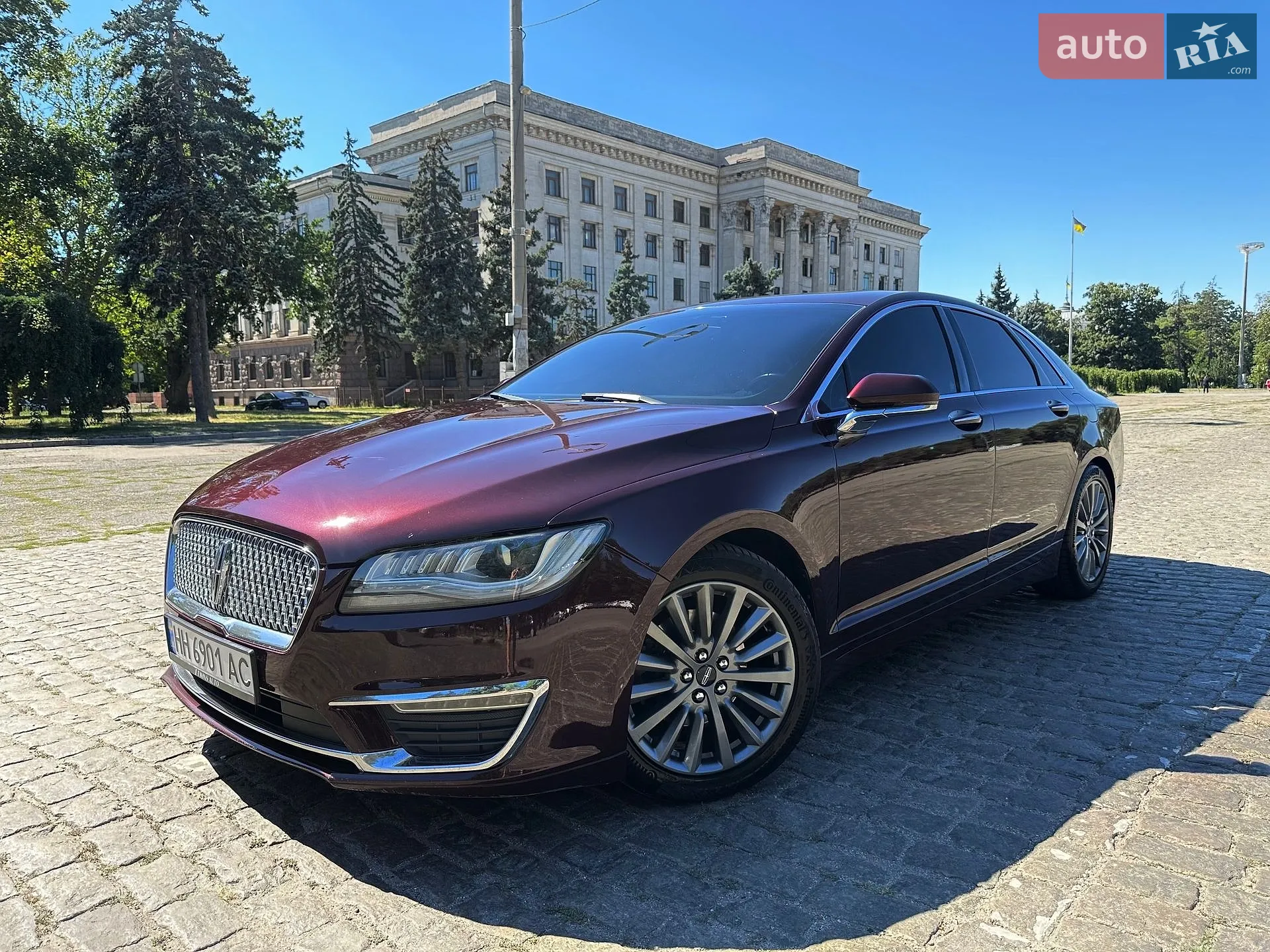 2017 Lincoln MKZ - мініатюра 18