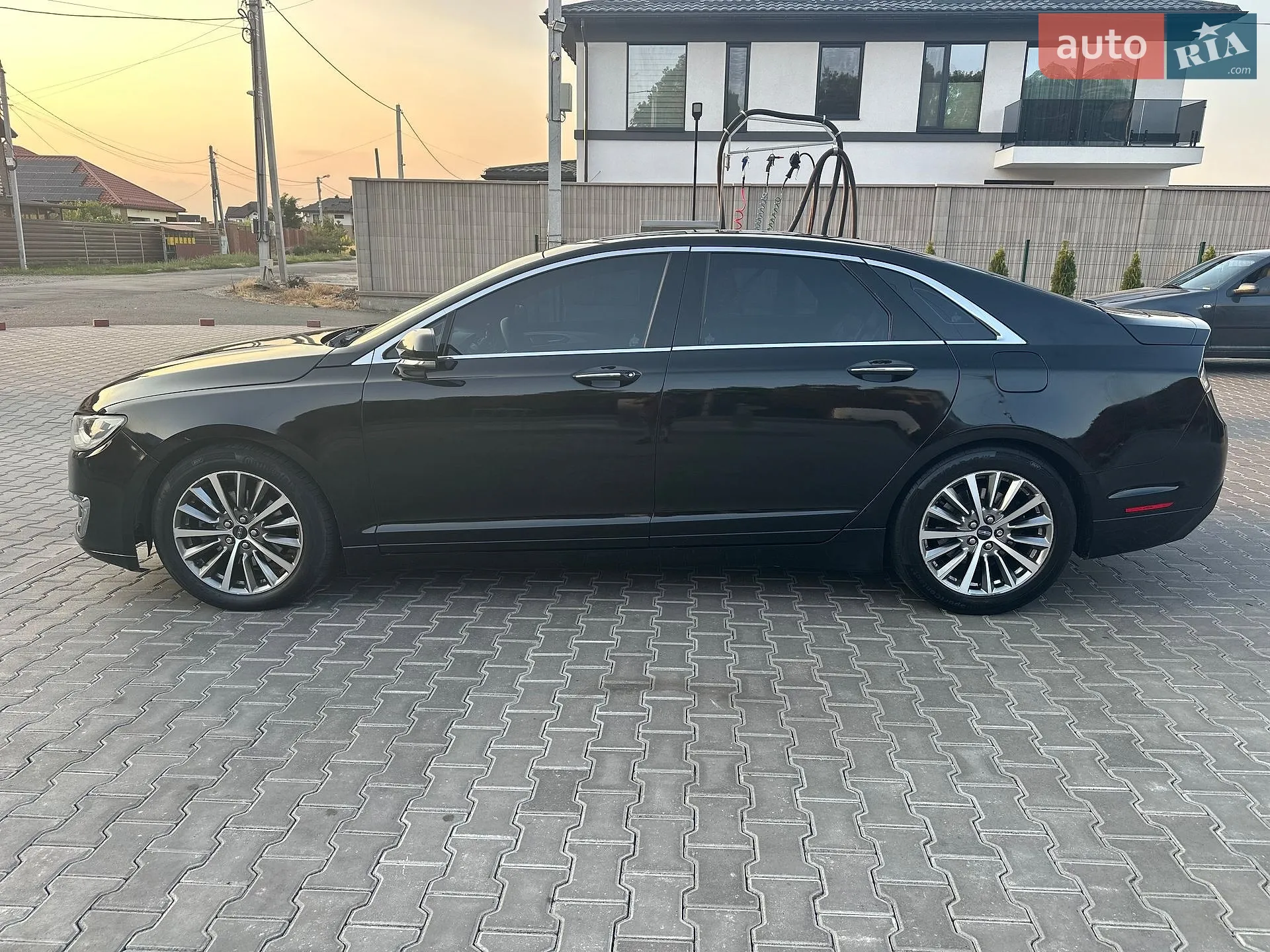2016 Lincoln MKZ - мініатюра 5