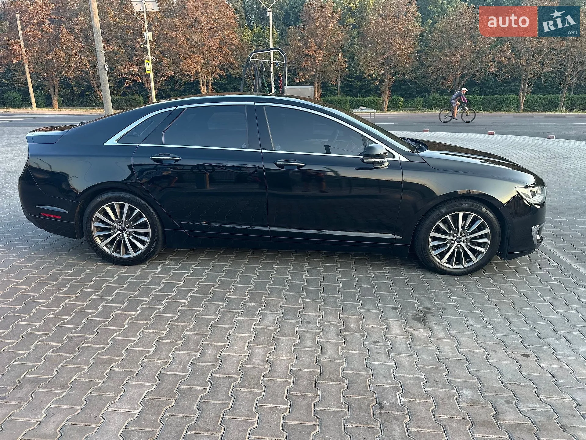 2016 Lincoln MKZ - мініатюра 6