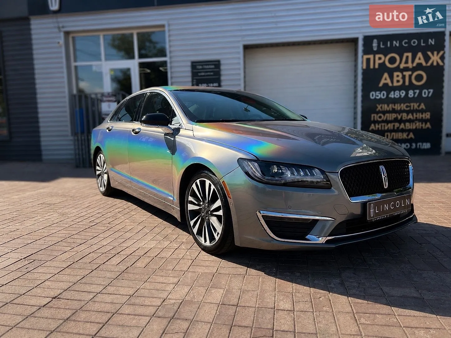 2018 Lincoln MKZ - мініатюра 3