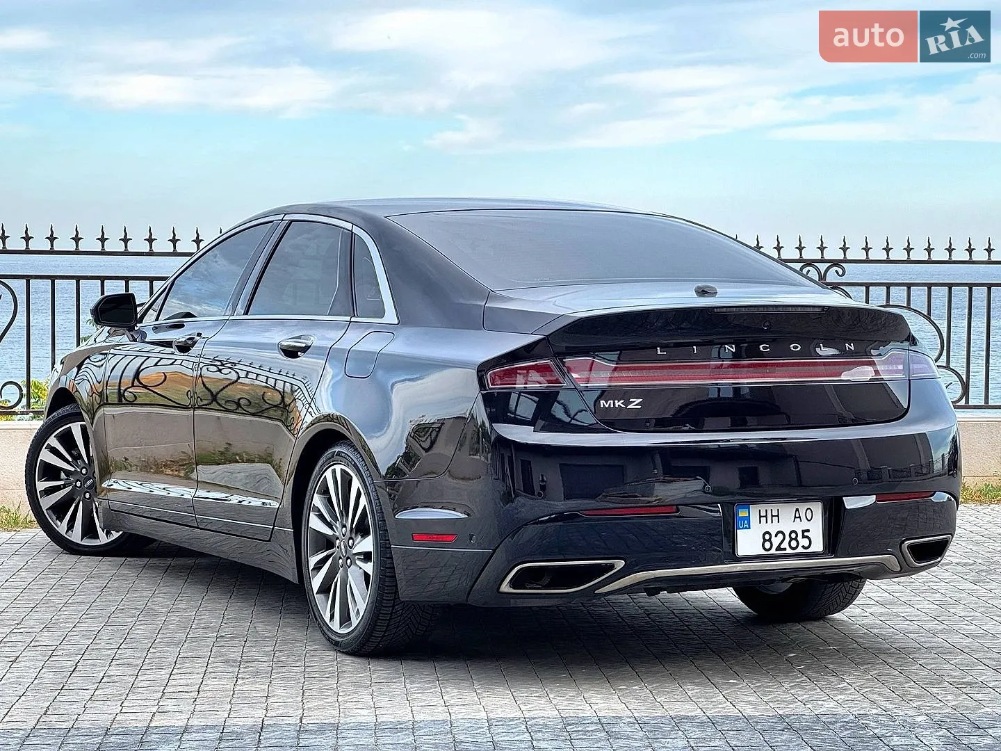 2020 Lincoln MKZ - мініатюра 8
