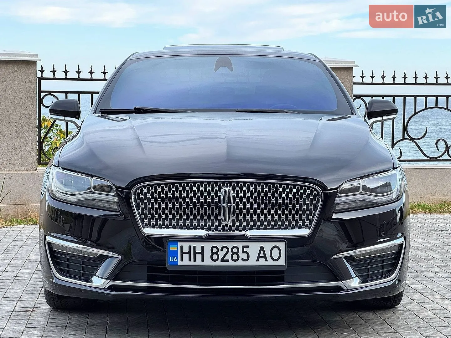 2020 Lincoln MKZ - мініатюра 12
