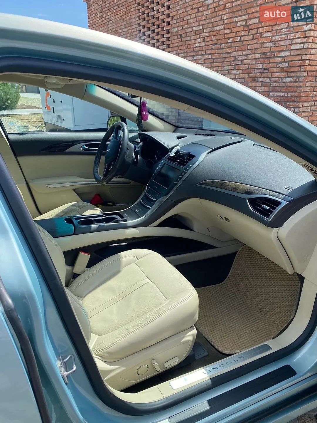 2013 Lincoln MKZ - мініатюра 23