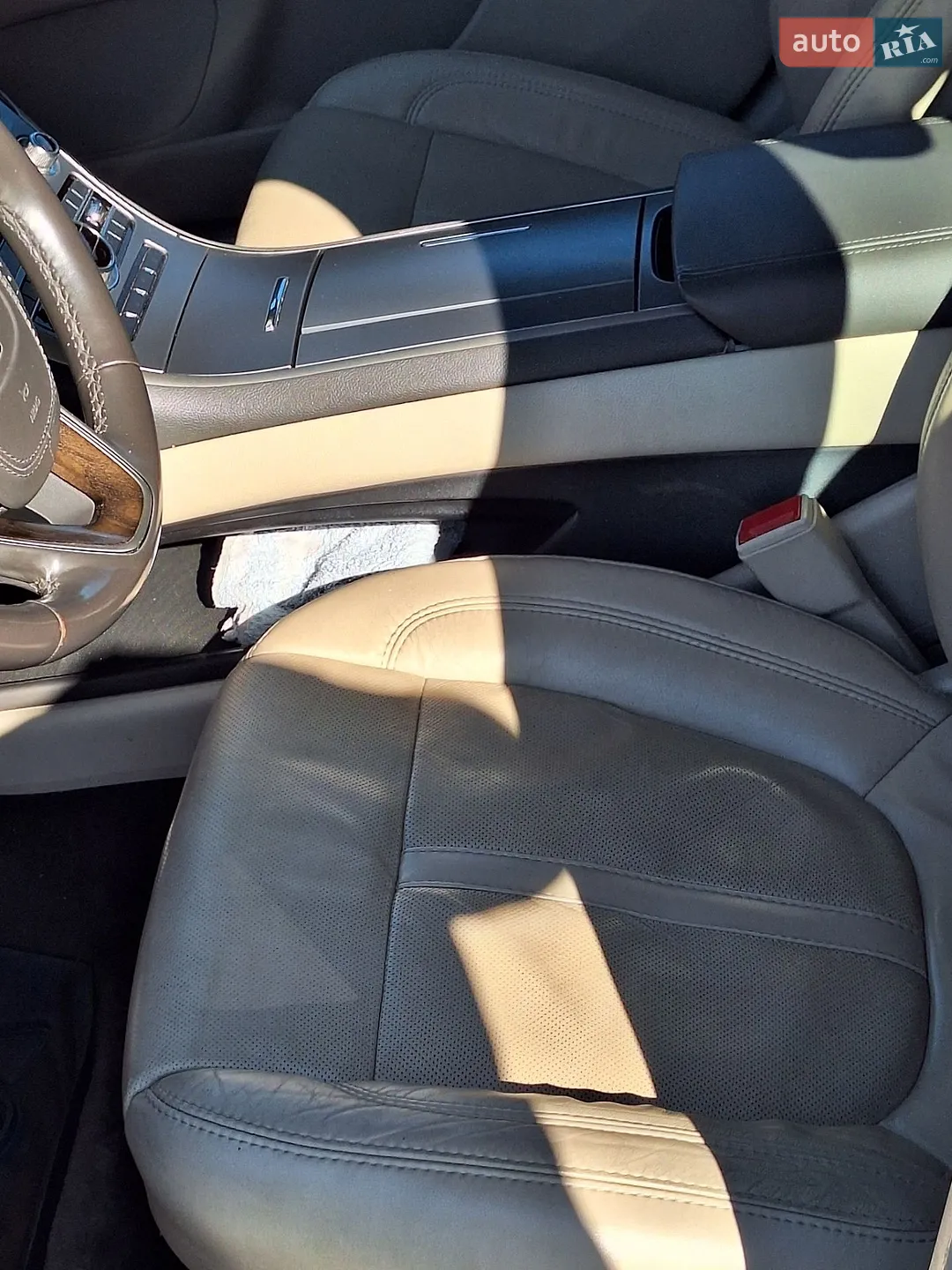 2016 Lincoln MKZ - мініатюра 17
