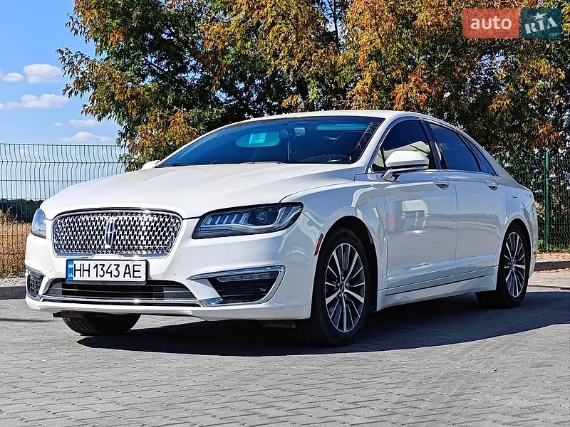 Lincoln MKZ